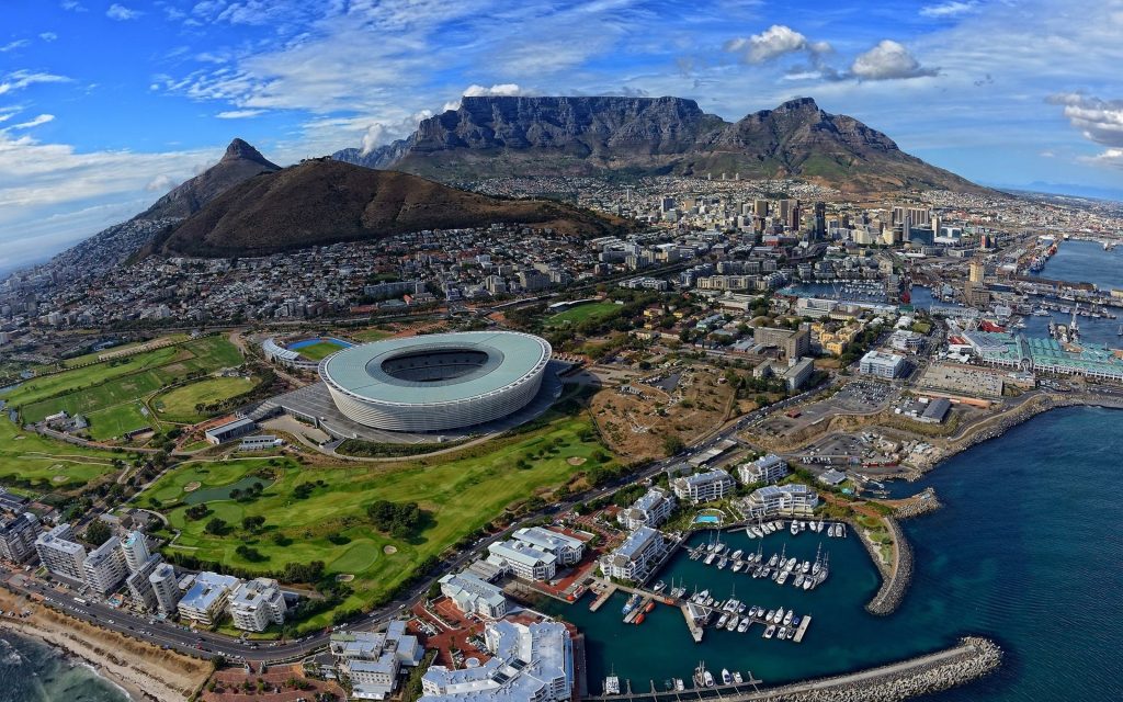 Content image for Cape Town, South Africa Awaits: Travel Agencies That Offer Tailored Packages