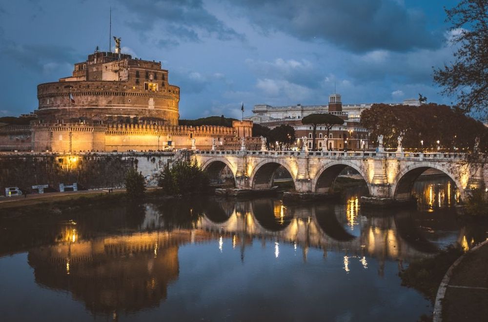 Content image for Exploring Historical Tours in Rome with Expert Guidance from Agencies