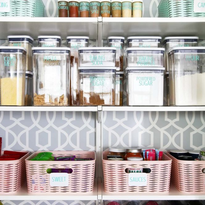 Featured image for Organize Your Life on the Go with These Travel Organizers
